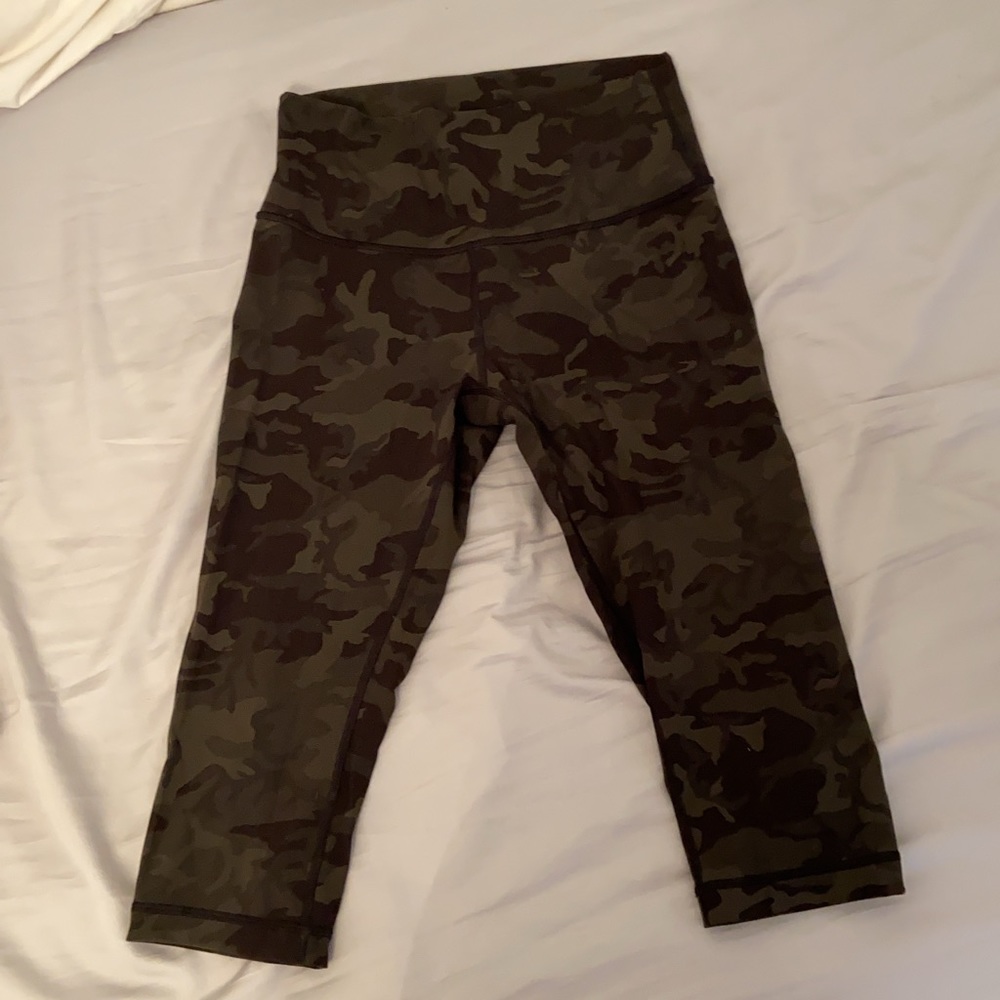 Camo leggings